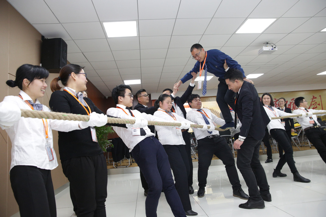 八年磨礪，劍指17——科恩電器2017年誓師大會隆重舉行